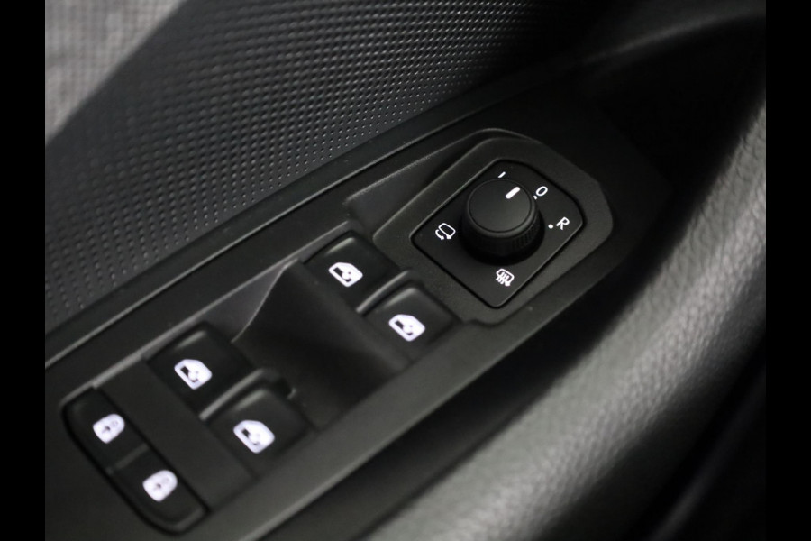 Škoda Kodiaq Business Edition m-HEV 1.5 TSI 150pk 7 versn. DSG | Trekhaak | Comfort Pakket | Dynamic Chassis Control | Winter Pakket | Parkeer pakket | 18 inch lichtmetalen velgen | Ligh & View