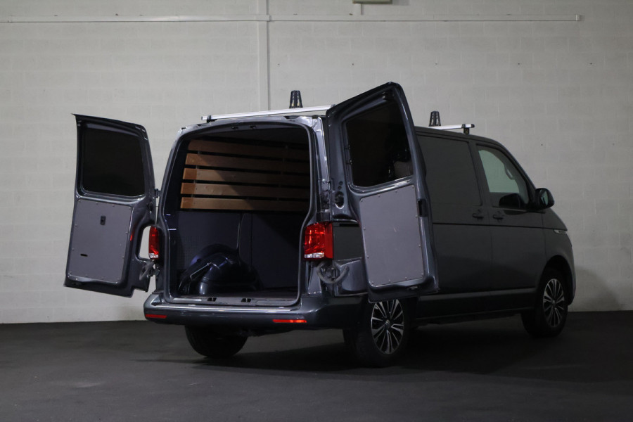 Volkswagen Transporter 2.0 TDI Bulli L1 H1 Automaat Leer Led 54dkm