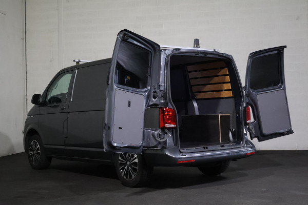 Volkswagen Transporter 2.0 TDI Bulli L1 H1 Automaat Leer Led 54dkm