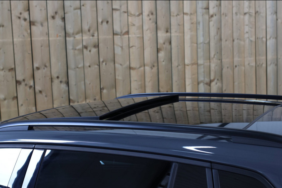 Volkswagen Tiguan 1.5 TSI R-Line *Pano*Leder*360 Camera*DCC*Trekhaak*