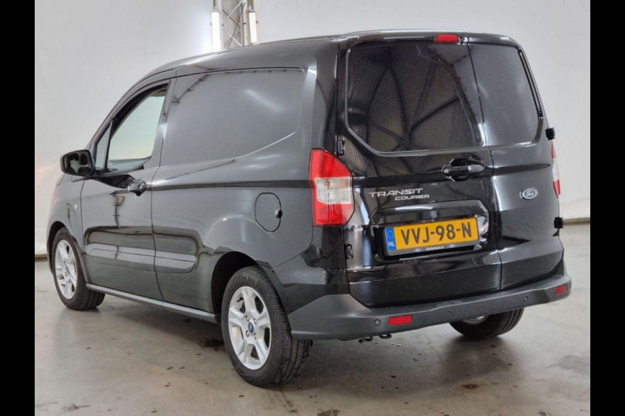 Ford Transit Courier 1.5 TDCI Limited Duratorq S&S 100pk | Navigatie | Camera | Cruise control | Lichtmetalen velgen | Stoelverwarming | Reservewiel