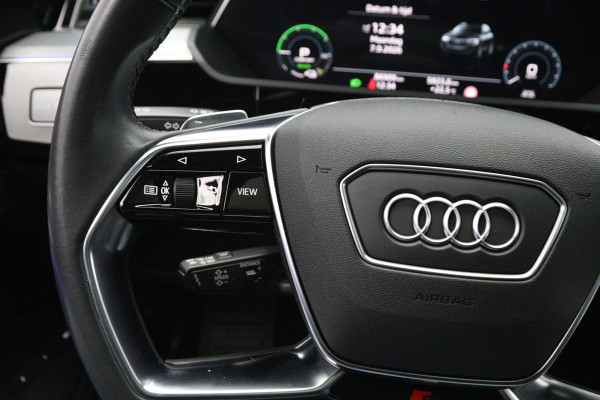 Audi e-tron e-tron 55 Quattro Advanced 95 kWh 408 PK, SOH 90 %, Panoramadak, Leder, S-Line Int, B&O Sound, 360 Camera