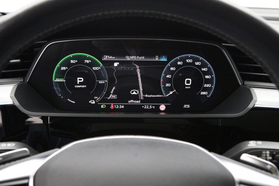 Audi e-tron e-tron 55 Quattro Advanced 95 kWh 408 PK, SOH 90 %, Panoramadak, Leder, S-Line Int, B&O Sound, 360 Camera