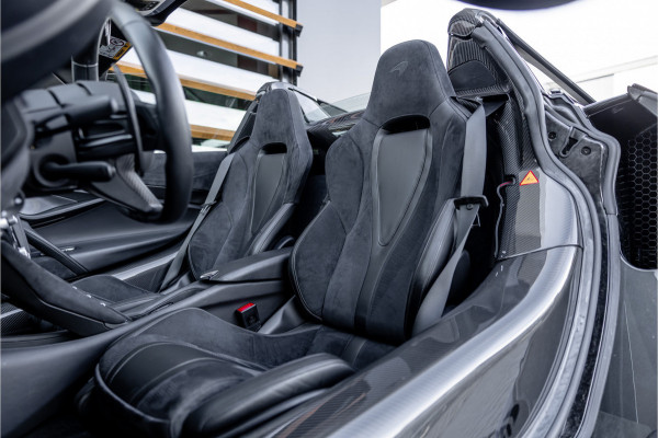 McLaren 720S Spider - N-Largo 1 of 15 4.0 V8