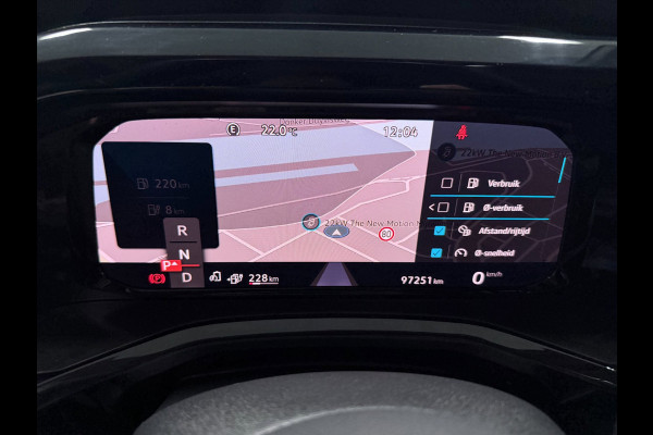 Volkswagen Multivan 1.4 eHybrid LANG 7P SOH-93% PANO/CAM/LED/DAB/CARPLAY/NAVI/V-COCPIT/TRKHAAK///