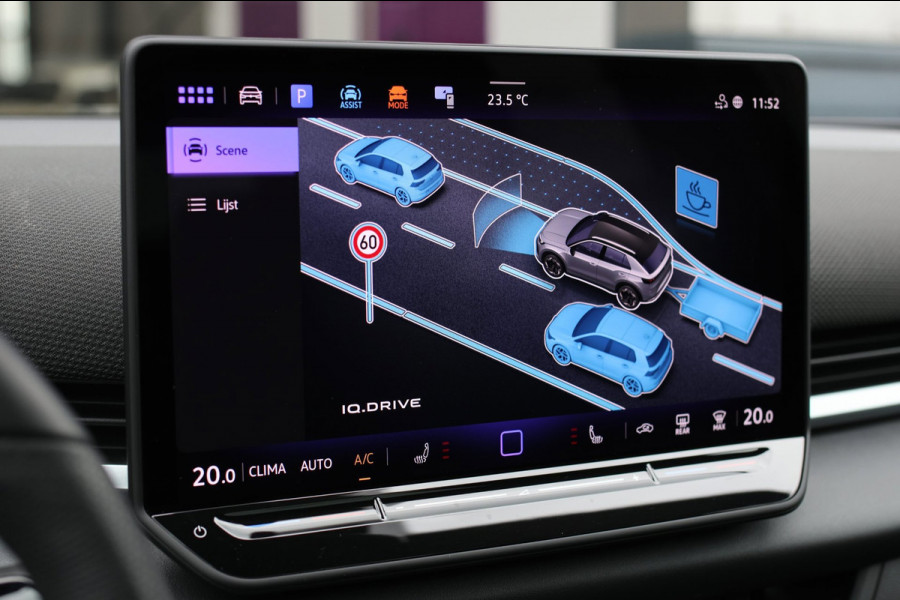 Volkswagen T-Roc 1.5 eTsi R-Line *Pano*H/K*Head-Up*360 Camera*Trekhaak*