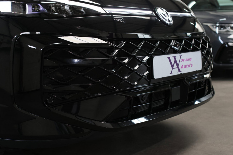 Volkswagen T-Roc 1.5 eTsi R-Line *Pano*H/K*Head-Up*360 Camera*Trekhaak*