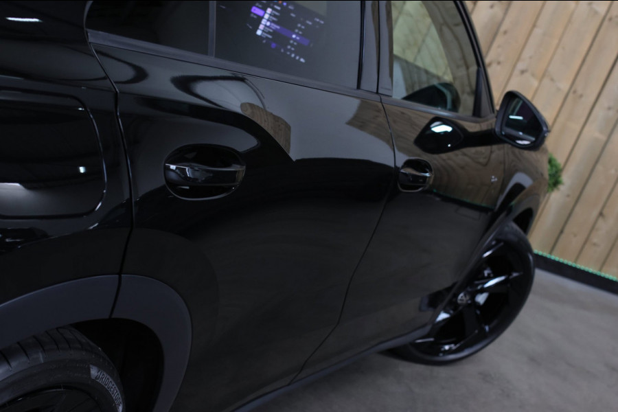 Volkswagen T-Roc 1.5 eTsi R-Line *Pano*H/K*Head-Up*360 Camera*Trekhaak*