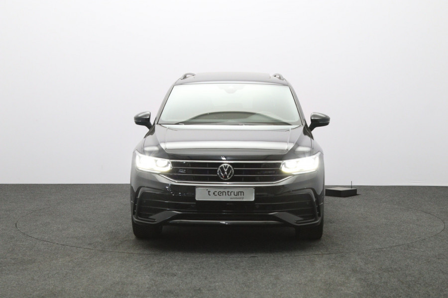 Volkswagen Tiguan 1.4 TSI eHybrid 245 R-Line Business+ PHEV, Panoramadak, Adap. Cruise Control, carplay, Sfeervelichting
