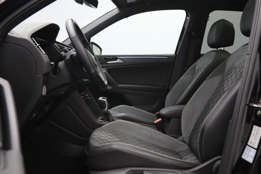 Volkswagen Tiguan 1.4 TSI eHybrid 245 R-Line Business+ PHEV, Panoramadak, Adap. Cruise Control, carplay, Sfeervelichting