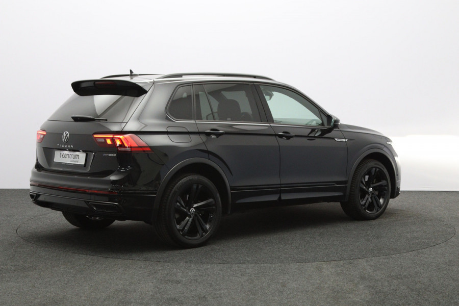 Volkswagen Tiguan 1.4 TSI eHybrid 245 R-Line Business+ PHEV, Panoramadak, Adap. Cruise Control, carplay, Sfeervelichting