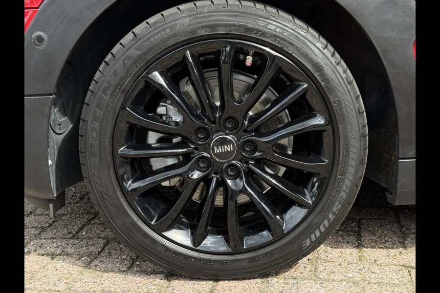 MINI Clubman 1.5 Cooper Chili | PANORAMA | HARMAN KARDON | LED KOPLAMPEN | CLIMATE CONTROL | SPORTSTOELEN | STOELVERWARMING |