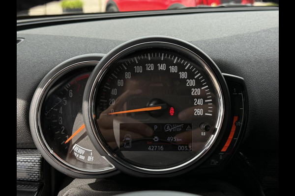 MINI Clubman 1.5 Cooper Chili | PANORAMA | HARMAN KARDON | LED KOPLAMPEN | CLIMATE CONTROL | SPORTSTOELEN | STOELVERWARMING |