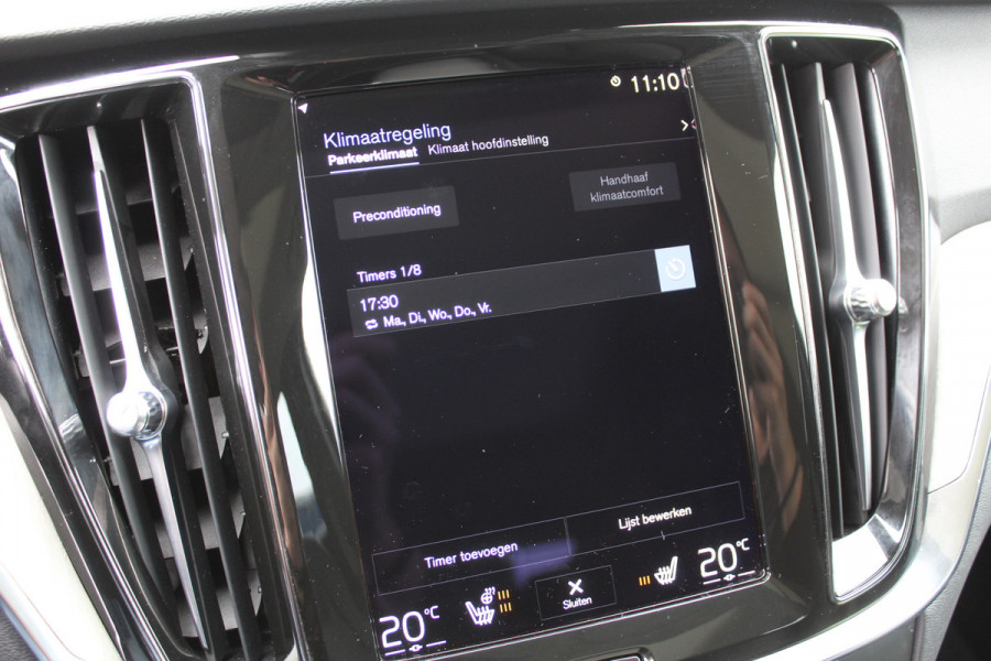 Volvo V60 2.0 B3 Inscription | Panoramadak | Trekhaak | Leder | BLIS | Navigatie