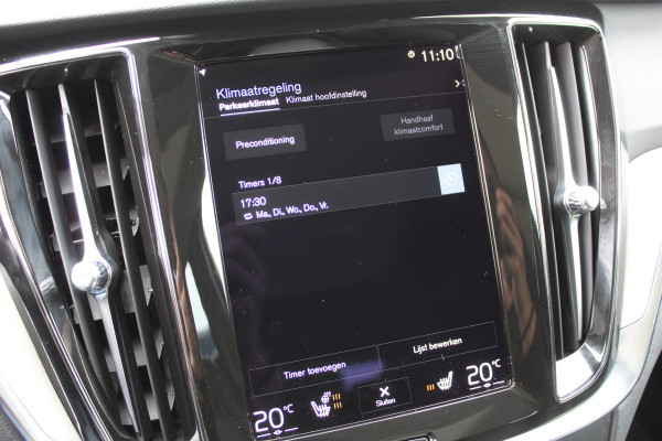 Volvo V60 2.0 B3 Inscription | Panoramadak | Trekhaak | Leder | BLIS | Navigatie