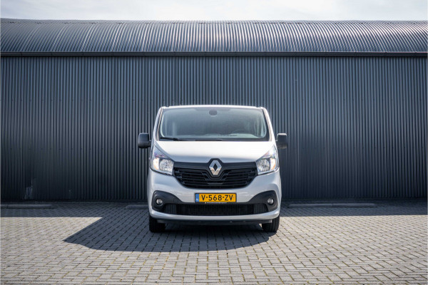 Renault Trafic 1.6 dCi 125PK L2H1 | DC 5-Zits | Camera | Cruise | Airco | Trekhaak