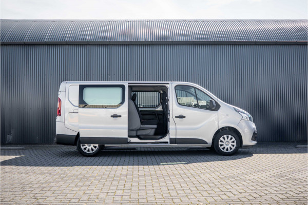 Renault Trafic 1.6 dCi 125PK L2H1 | DC 5-Zits | Camera | Cruise | Airco | Trekhaak