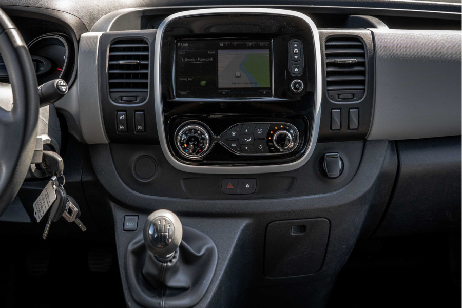 Renault Trafic 1.6 dCi 125PK L2H1 | DC 5-Zits | Camera | Cruise | Airco | Trekhaak