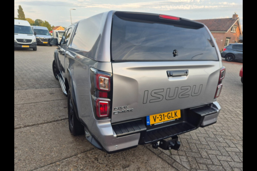 Isuzu D-max Dubbel Cab V-Cross 4WD AT XL 5 persoons Container zomer + winterset 3,5 T trekgewicht
