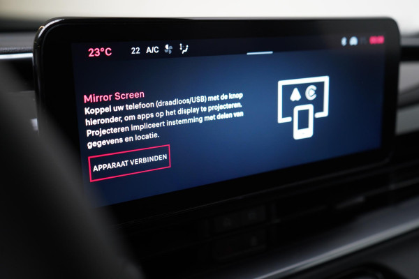 Fiat 600 1.2 Hybrid Urban | Achteruitrijcamera | Carplay | Climate control | Cruise control | Parkeersensoren