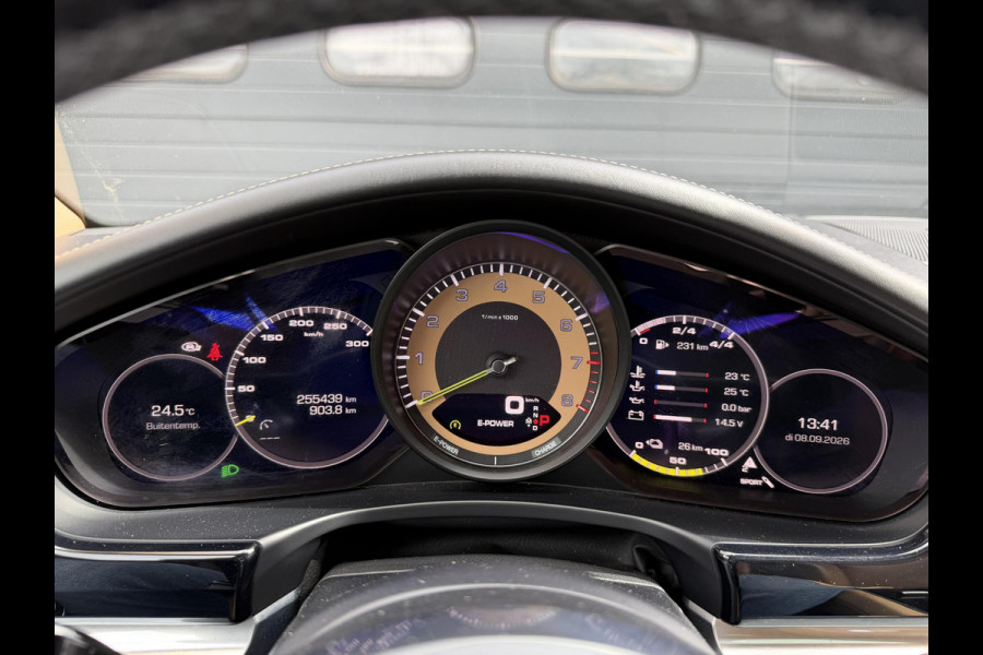 Porsche Panamera 2.9 4 E-Hybrid Sport Chrono | Panoramadak | Camera | Sportuitlaat | Stoelverwarming |