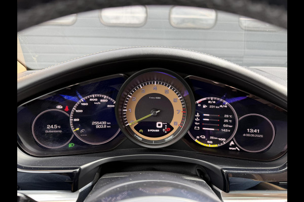 Porsche Panamera 2.9 4 E-Hybrid Sport Chrono | Panoramadak | Camera | Sportuitlaat | Stoelverwarming |