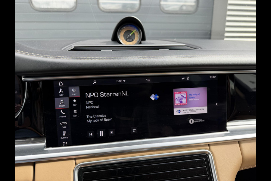 Porsche Panamera 2.9 4 E-Hybrid Sport Chrono | Panoramadak | Camera | Sportuitlaat | Stoelverwarming |