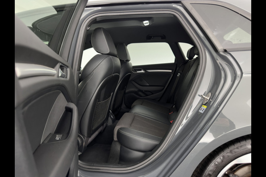 Audi A3 Sportback 1.5 TFSI CoD Sport S-Line Edition Black Optic Package Aut. *LEATHER-FABRIC | FULL-LED | SPORTSEATS | NAVI-FULLMAP | PRIVACY-GLASS | ECC | PDC | CRUISE | 18''ALU*
