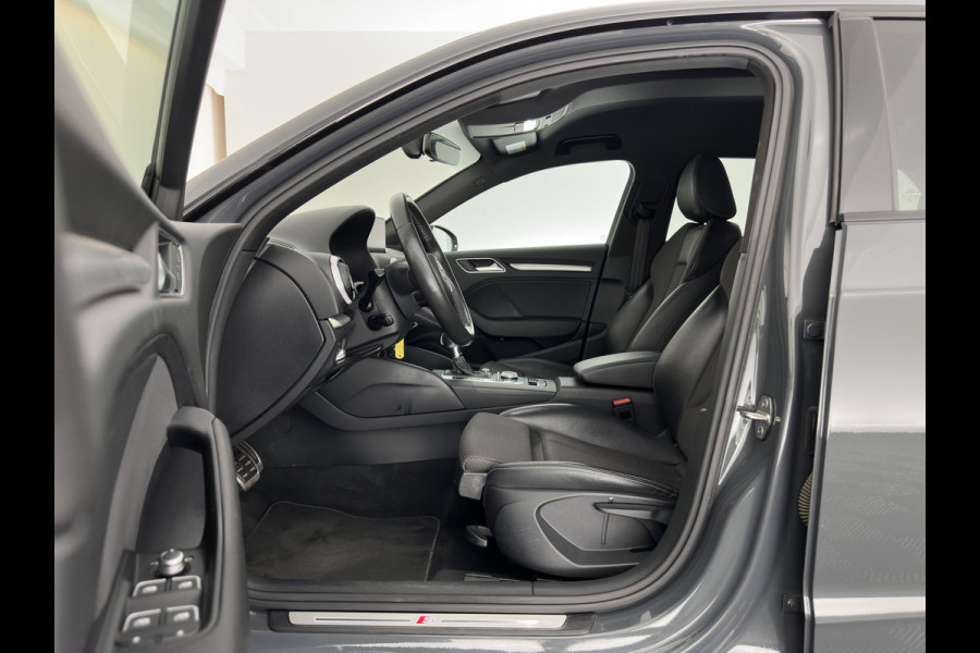 Audi A3 Sportback 1.5 TFSI CoD Sport S-Line Edition Black Optic Package Aut. *LEATHER-FABRIC | FULL-LED | SPORTSEATS | NAVI-FULLMAP | PRIVACY-GLASS | ECC | PDC | CRUISE | 18''ALU*