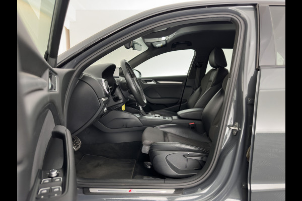 Audi A3 Sportback 1.5 TFSI CoD Sport S-Line Edition Black Optic Package Aut. *LEATHER-FABRIC | FULL-LED | SPORTSEATS | NAVI-FULLMAP | PRIVACY-GLASS | ECC | PDC | CRUISE | 18''ALU*