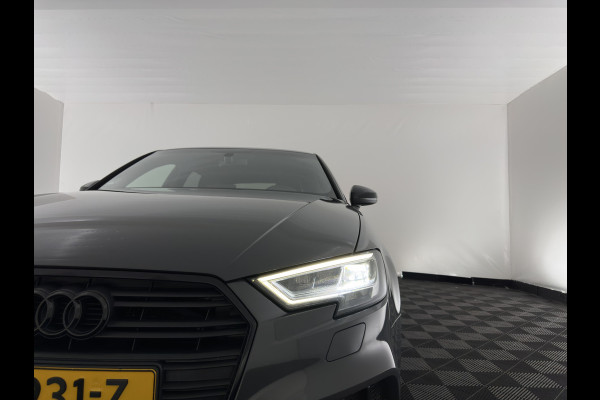 Audi A3 Sportback 1.5 TFSI CoD Sport S-Line Edition Black Optic Package Aut. *LEATHER-FABRIC | FULL-LED | SPORTSEATS | NAVI-FULLMAP | PRIVACY-GLASS | ECC | PDC | CRUISE | 18''ALU*