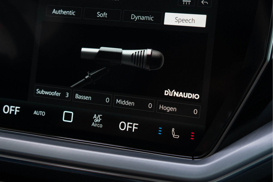 Volkswagen Touareg 3.0 TSI eHybrid 4MOTION / Puglia/ Top View/ Head-Up Display/ Trekhaak/ Panoramadak/ 280kW (381PK)