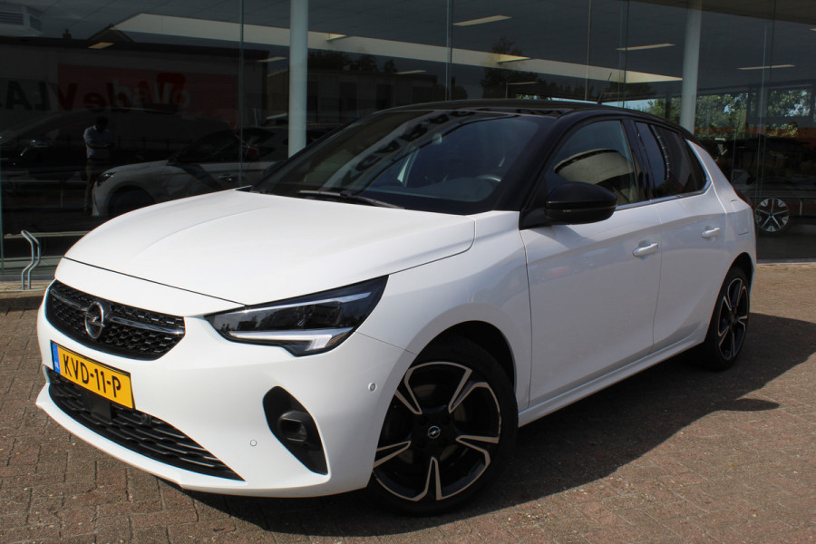 Opel Corsa 1.2 GS Line 100PK TURBO In nieuwstaat verkerende Opel Corsa ! Autm. airco, cruise cntrl, lane assist, panoramadak, verwarmde stoelen, LM wielen, camera, pdc v+a, navigatie by Apple Carplay/Android auto, metallic, LED verl. etc.