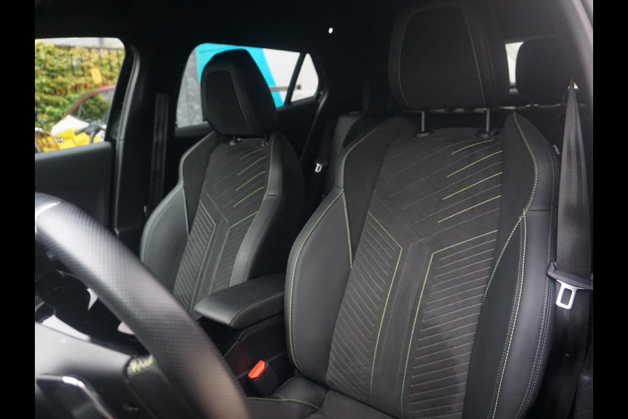 Peugeot 2008 1.2 Hybrid 145 GT Van Jaarsveld