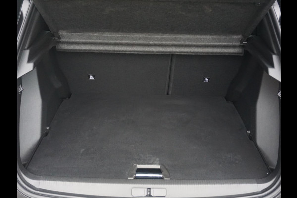 Peugeot 2008 1.2 Hybrid 145 GT Van Jaarsveld