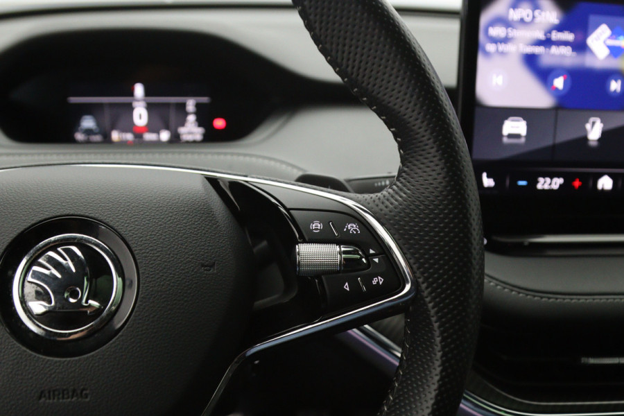 Škoda ENYAQ iV 60 180 PK Sportline, SOH 89 %, Panoramadak, Carplay, Camera, Keyless