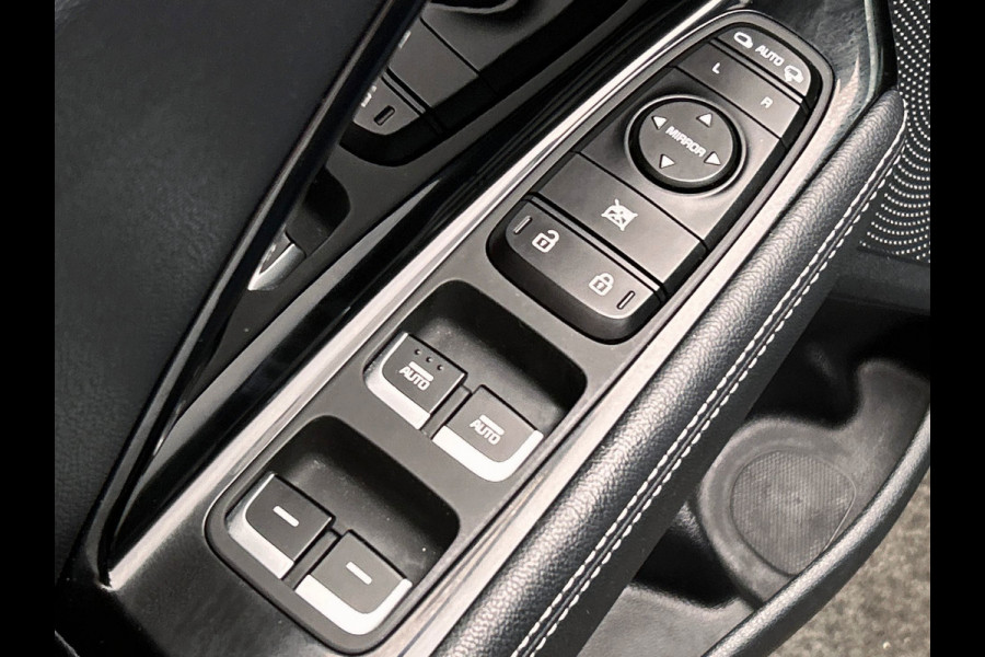 Kia Niro 1.6 GDi Hybrid DynamicLine | Origineel NL | Carplay | Trekhaak | Camera | Adapt. Cruise | Leder | Dealeronderhouden |