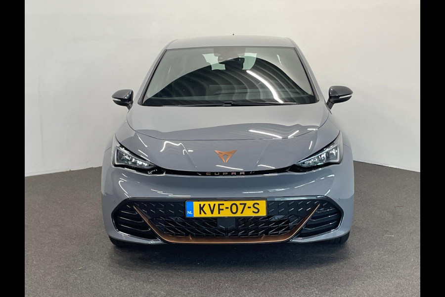 CUPRA Born Essential 63 kWh e-Boost 231pk 63kWh | 11.503 km | 19" | Keyless | LED | PDC | Wireless App-Connect