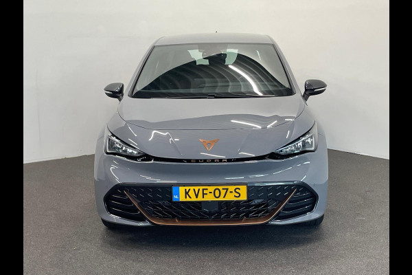 CUPRA Born Essential 63 kWh e-Boost 231pk 63kWh | 11.503 km | 19" | Keyless | LED | PDC | Wireless App-Connect
