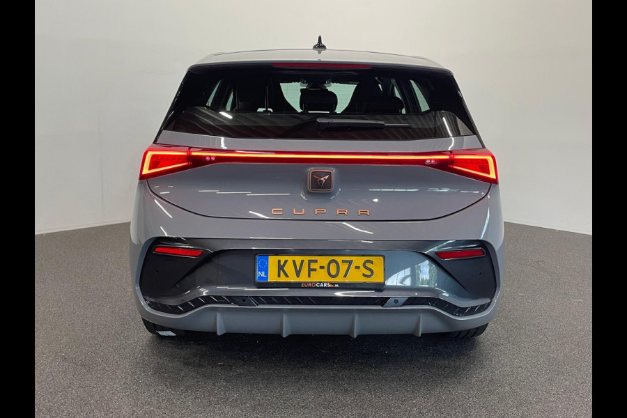CUPRA Born Essential 63 kWh e-Boost 231pk 63kWh | 11.503 km | 19" | Keyless | LED | PDC | Wireless App-Connect