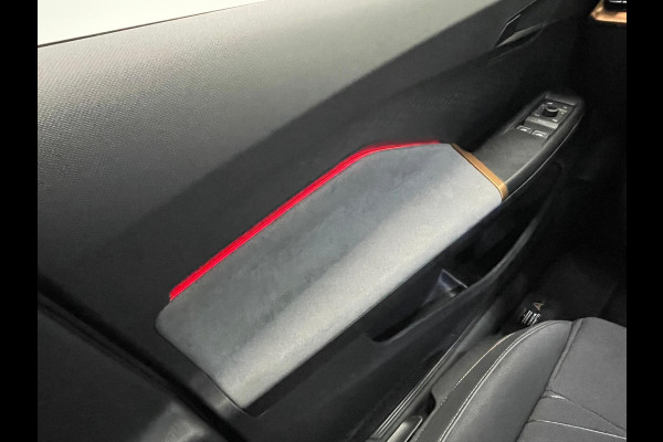 CUPRA Born Essential 63 kWh e-Boost 231pk 63kWh | 11.503 km | 19" | Keyless | LED | PDC | Wireless App-Connect