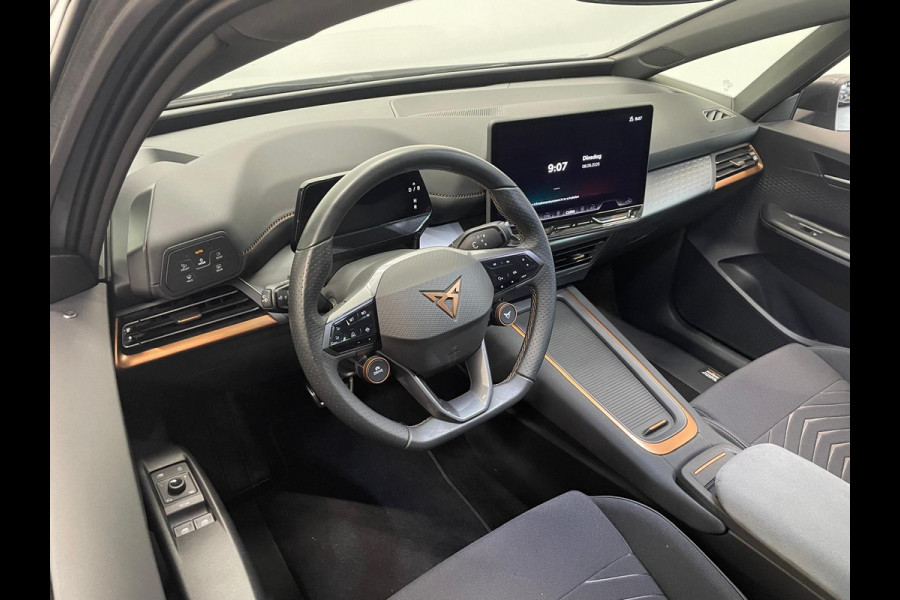 CUPRA Born Essential 63 kWh e-Boost 231pk 63kWh | 11.503 km | 19" | Keyless | LED | PDC | Wireless App-Connect
