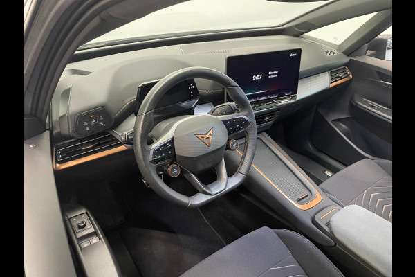CUPRA Born Essential 63 kWh e-Boost 231pk 63kWh | 11.503 km | 19" | Keyless | LED | PDC | Wireless App-Connect