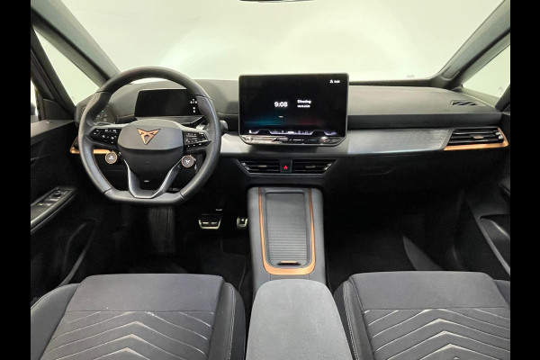 CUPRA Born Essential 63 kWh e-Boost 231pk 63kWh | 11.503 km | 19" | Keyless | LED | PDC | Wireless App-Connect