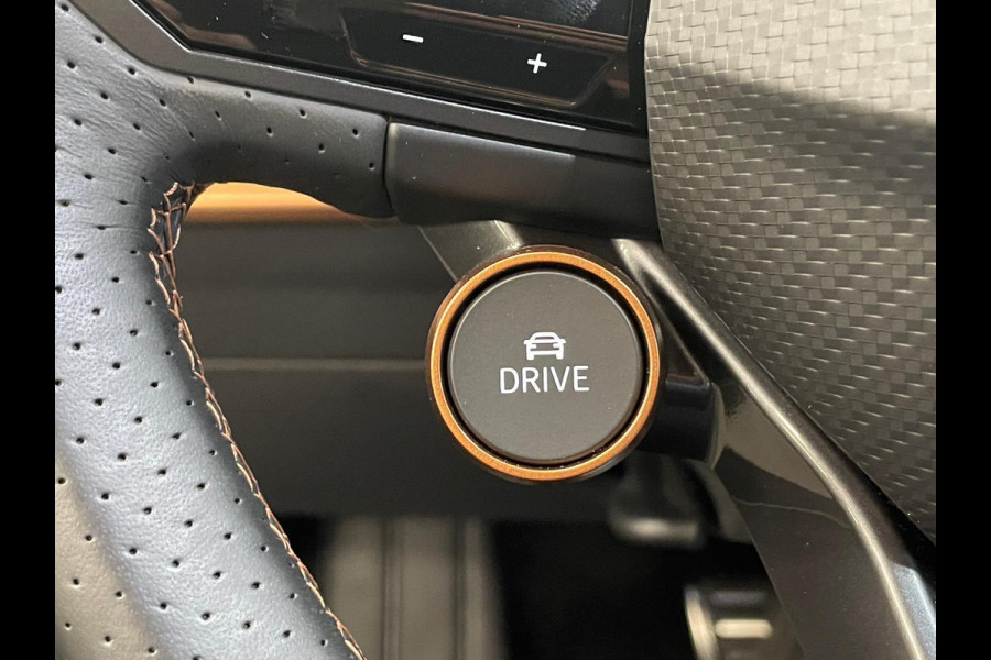 CUPRA Born Essential 63 kWh e-Boost 231pk 63kWh | 11.503 km | 19" | Keyless | LED | PDC | Wireless App-Connect