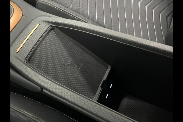 CUPRA Born Essential 63 kWh e-Boost 231pk 63kWh | 11.503 km | 19" | Keyless | LED | PDC | Wireless App-Connect
