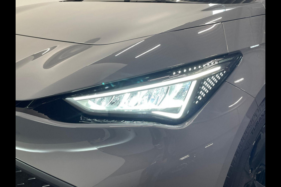 CUPRA Born Essential 63 kWh e-Boost 231pk 63kWh | 11.503 km | 19" | Keyless | LED | PDC | Wireless App-Connect