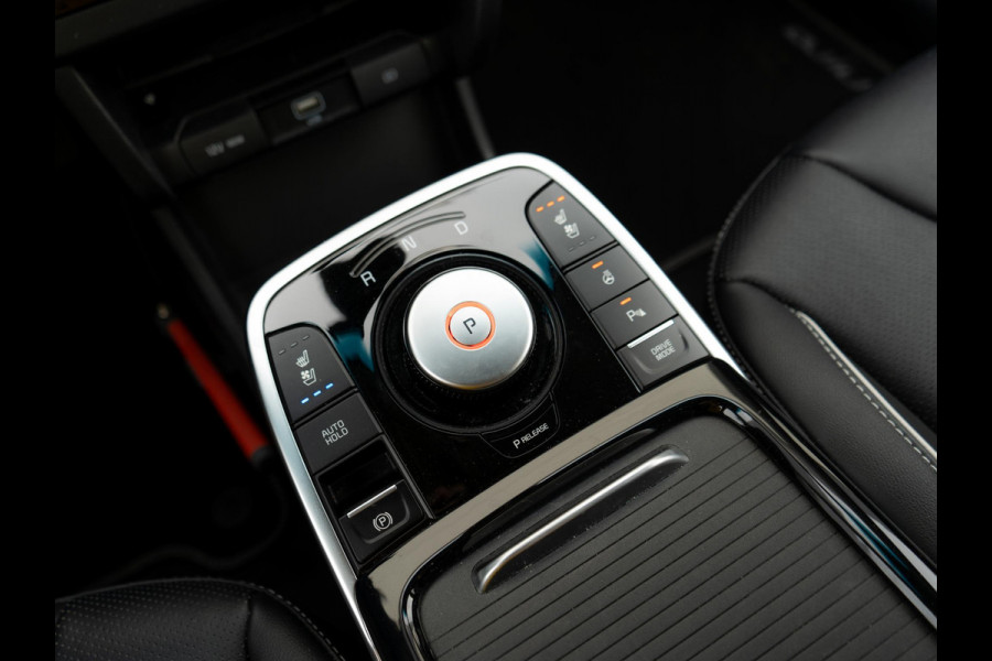 Kia e-Niro ExecutiveLine 64 kWh | Stoel en stuurverwarming | Stoelventilatie | Schuifkanteldak |
