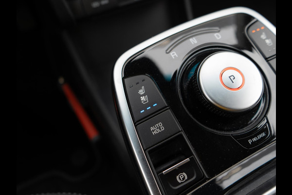 Kia e-Niro ExecutiveLine 64 kWh | Stoel en stuurverwarming | Stoelventilatie | Schuifkanteldak |