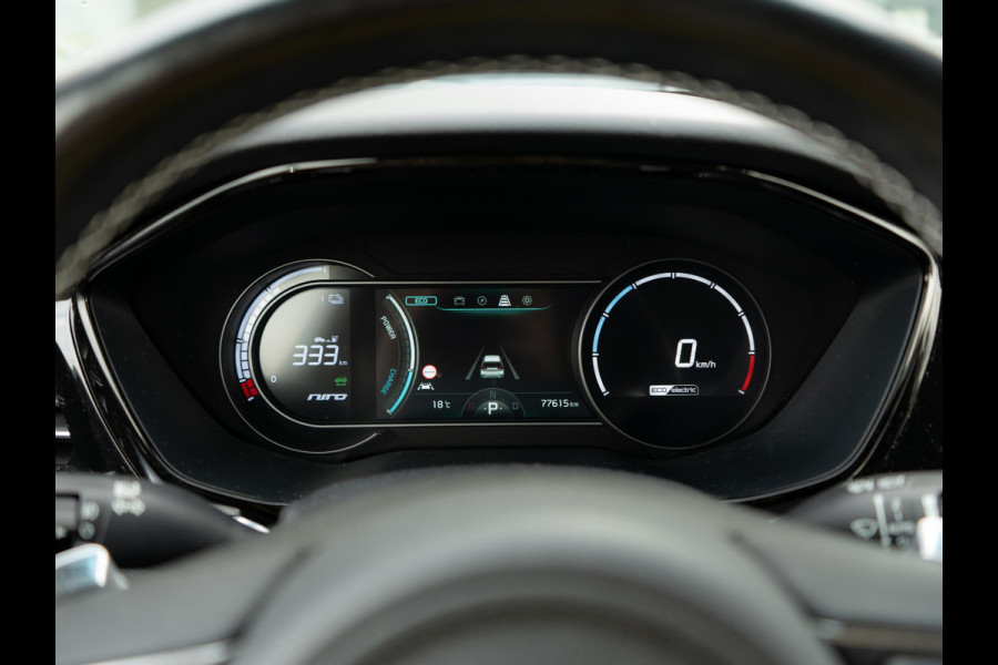 Kia e-Niro ExecutiveLine 64 kWh | Stoel en stuurverwarming | Stoelventilatie | Schuifkanteldak |